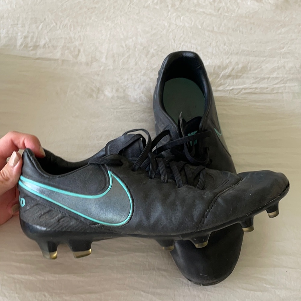 Nike Women’s Tiempo Soccer Cleats